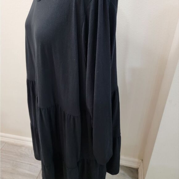 Love, Fire Long Sleeve Ruffle Hem Dress Solid Black Soft Material Plus Size 4X - Picture 3 of 8